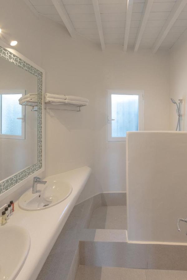 Corfostar Rooms Mykonos Town Buitenkant foto